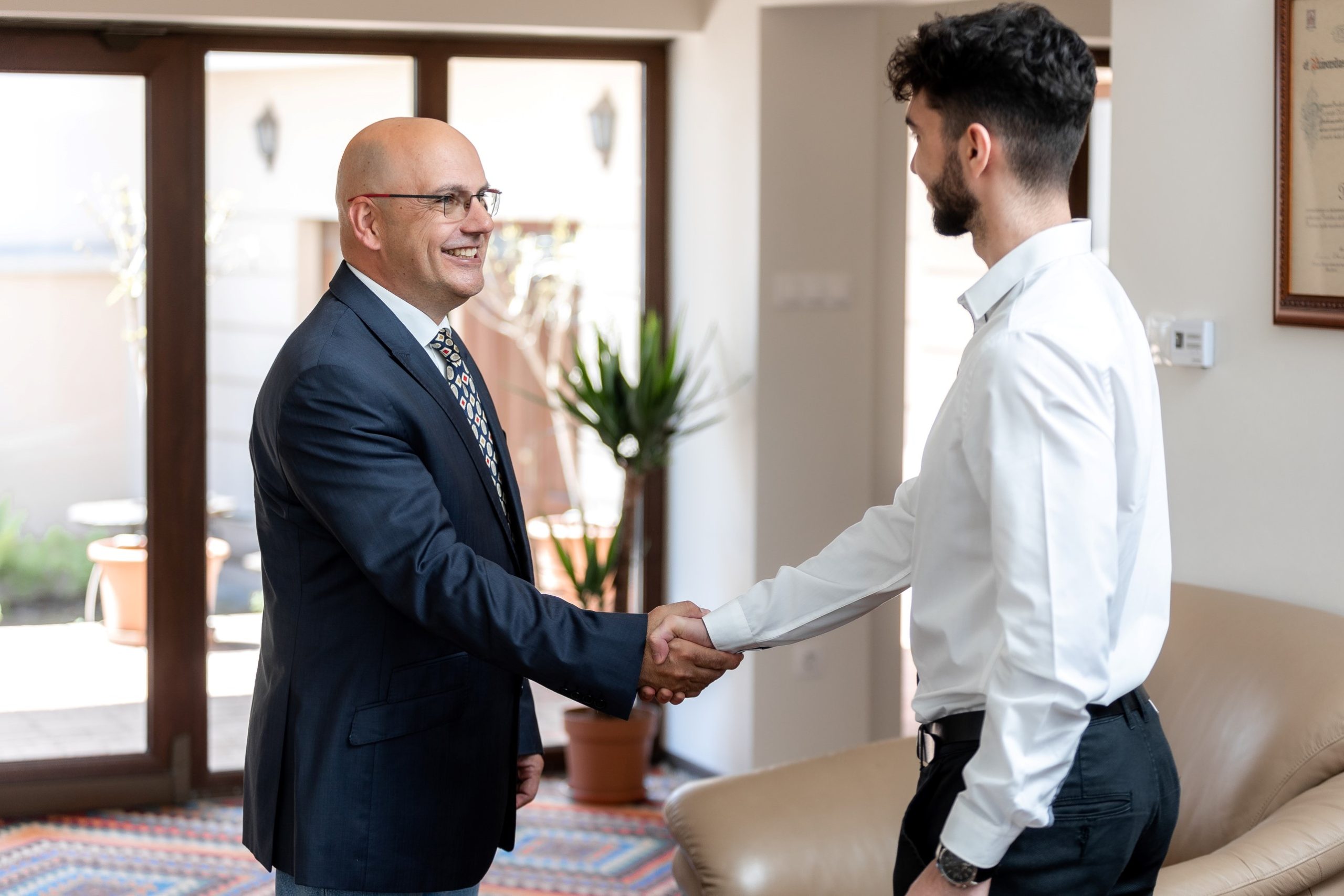 PH2_1325_Boti_ugyfellel